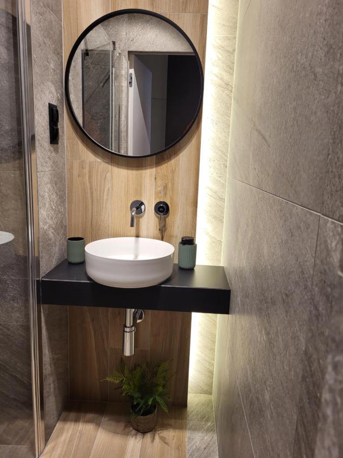 Luxury Copper Ii
